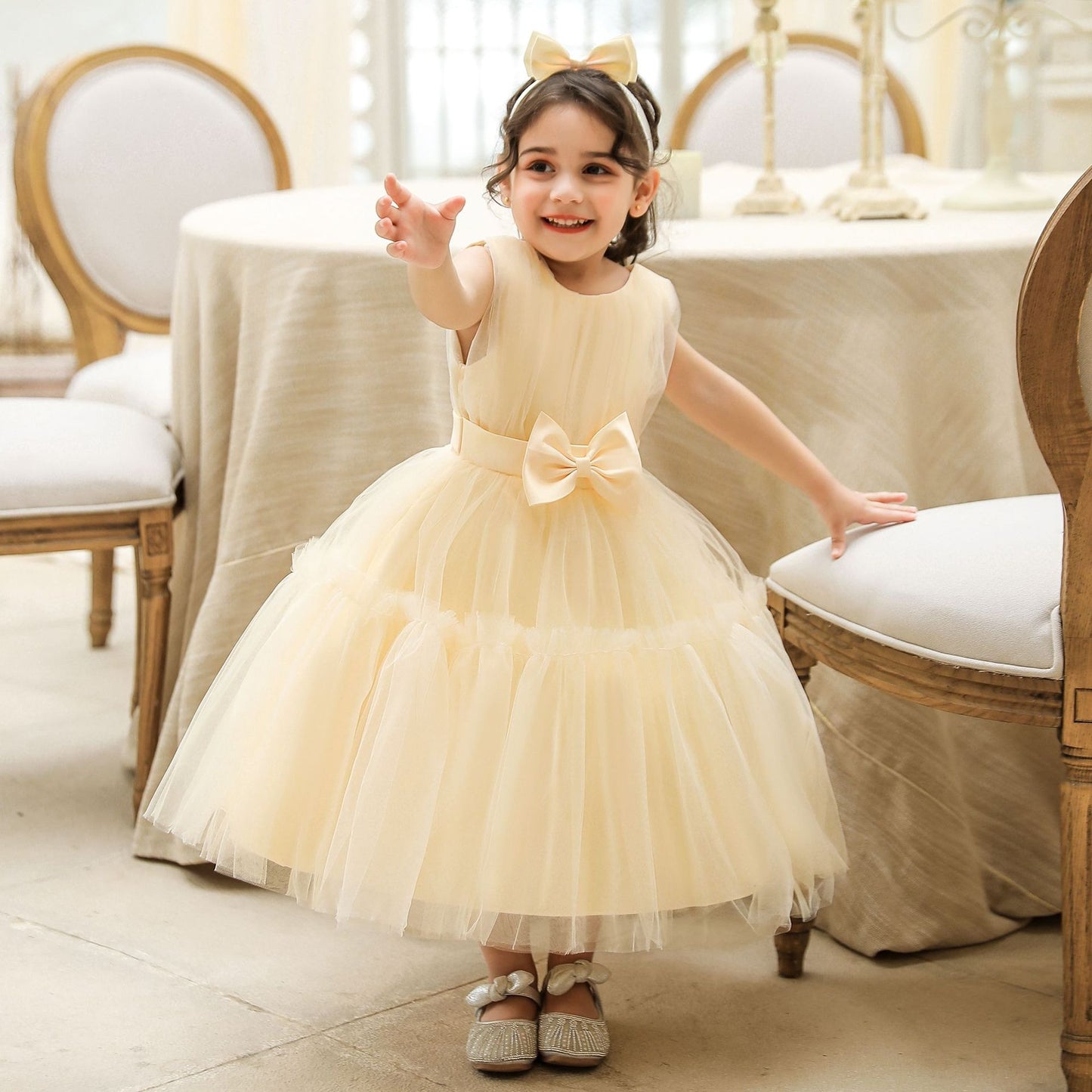 Children's mesh dress princess dress baby fluffy dress baby one year old wedding dress evening dress