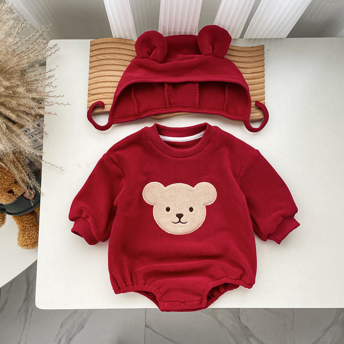 Round Neck Cartoon Bear Warm Plush INS Cute Baby Hooded Romper