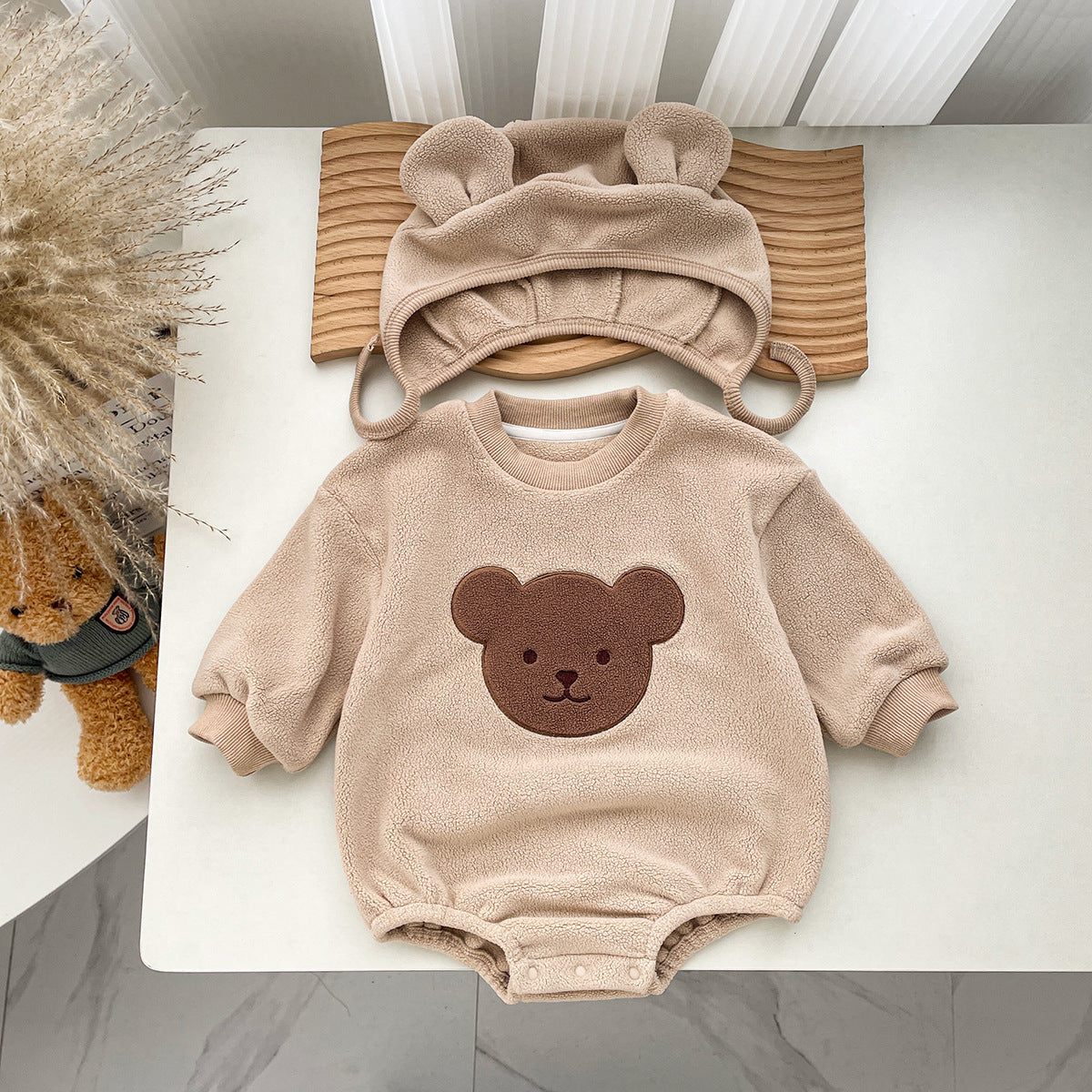 Round Neck Cartoon Bear Warm Plush INS Cute Baby Hooded Romper