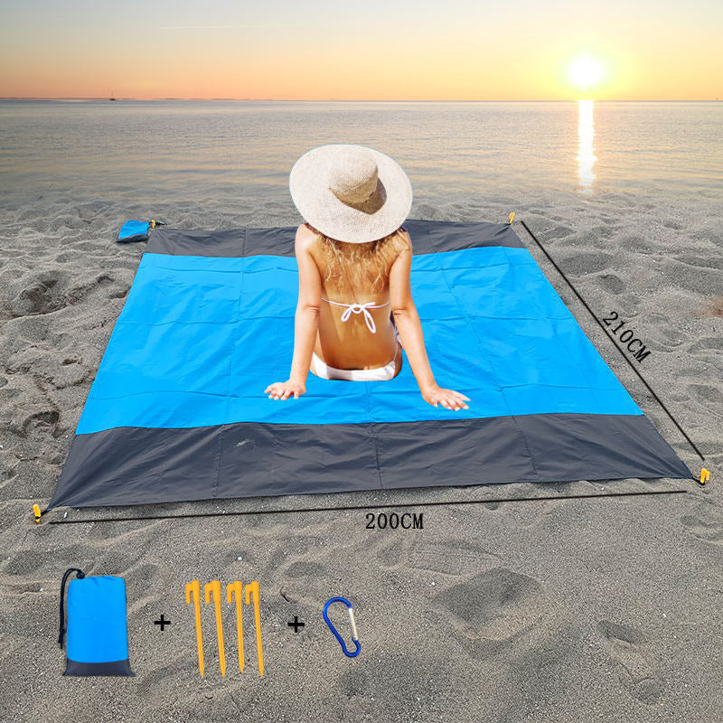 Outdoor Camping Waterproof And Convenient Foldable Two-color Picnic Mat