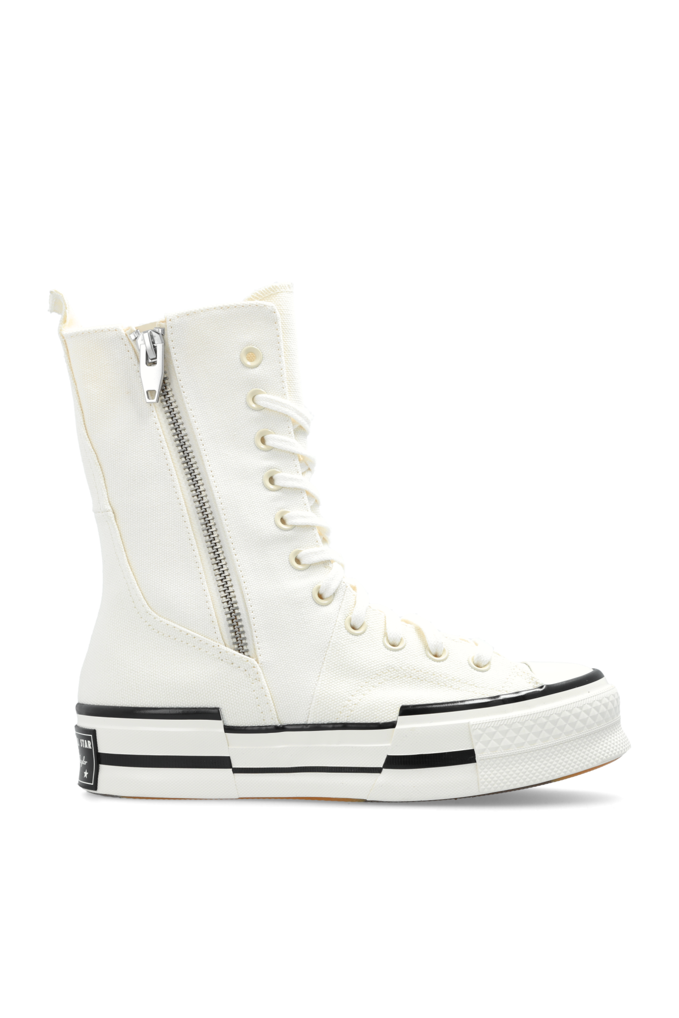 4117920 حذاء رياضي كاجوال للنساء من CONVERSE بتصميم يومي